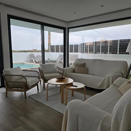 Sunrise Villa *